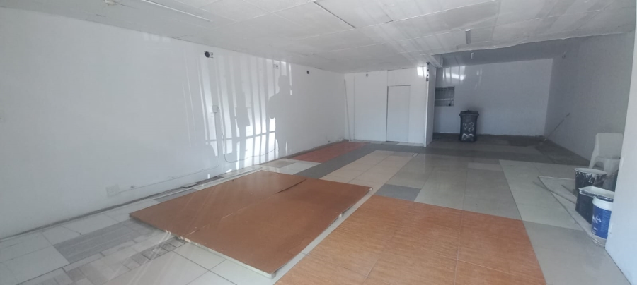 To Let commercial Property for Rent in Lansdowne Western Cape